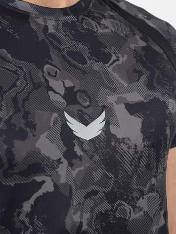 Dri-Fit Full Camouflage Short Sleeve T-shirt - Black/Gray Dri-Fit Full Camouflage Short Sleeve T-shirt - Black/Gray