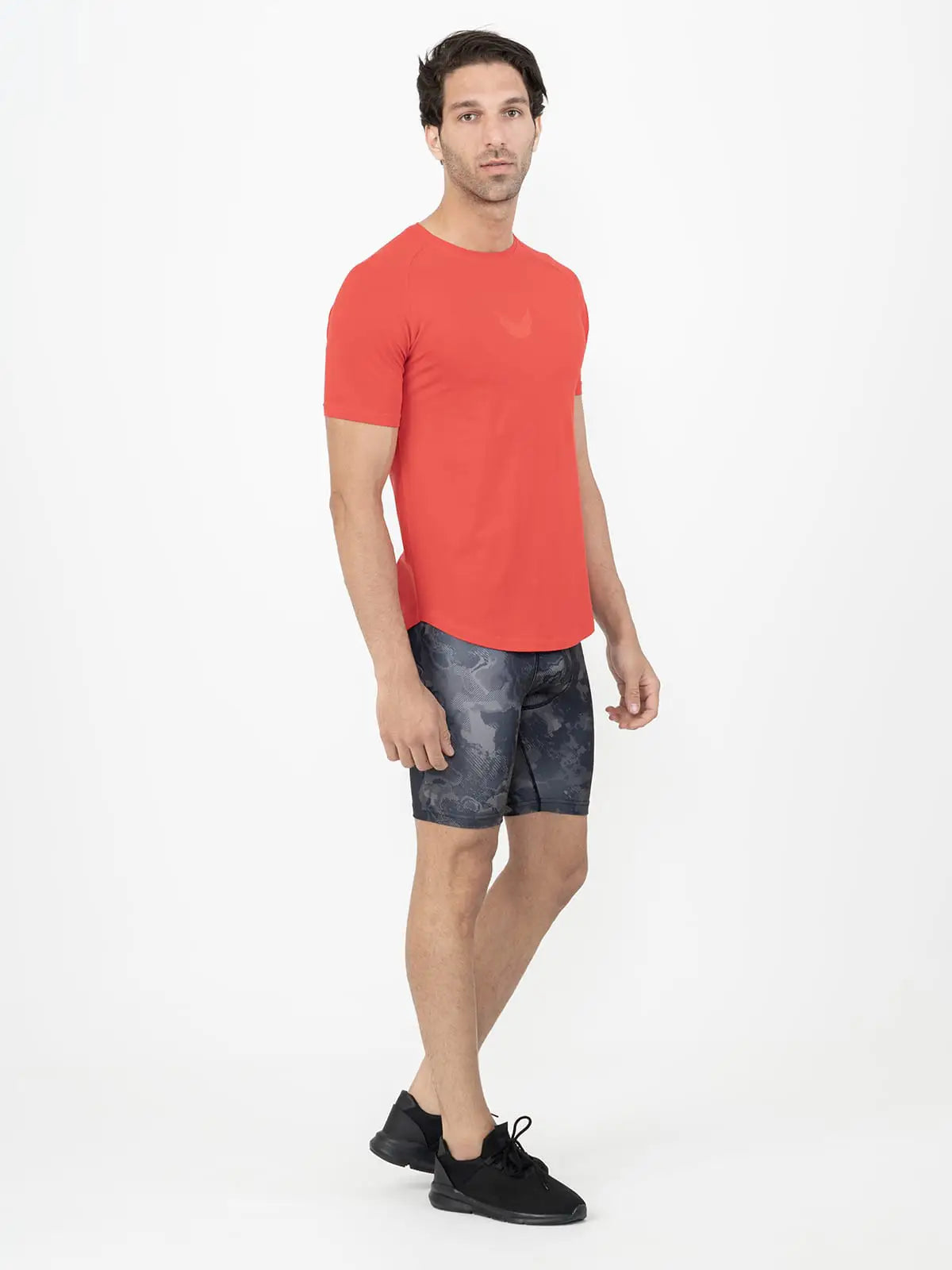 Curved Hem Basic Short Sleeve Training T-shirt - Chilli Red Curved Hem Basic Short Sleeve Training T-shirt - Chilli Red