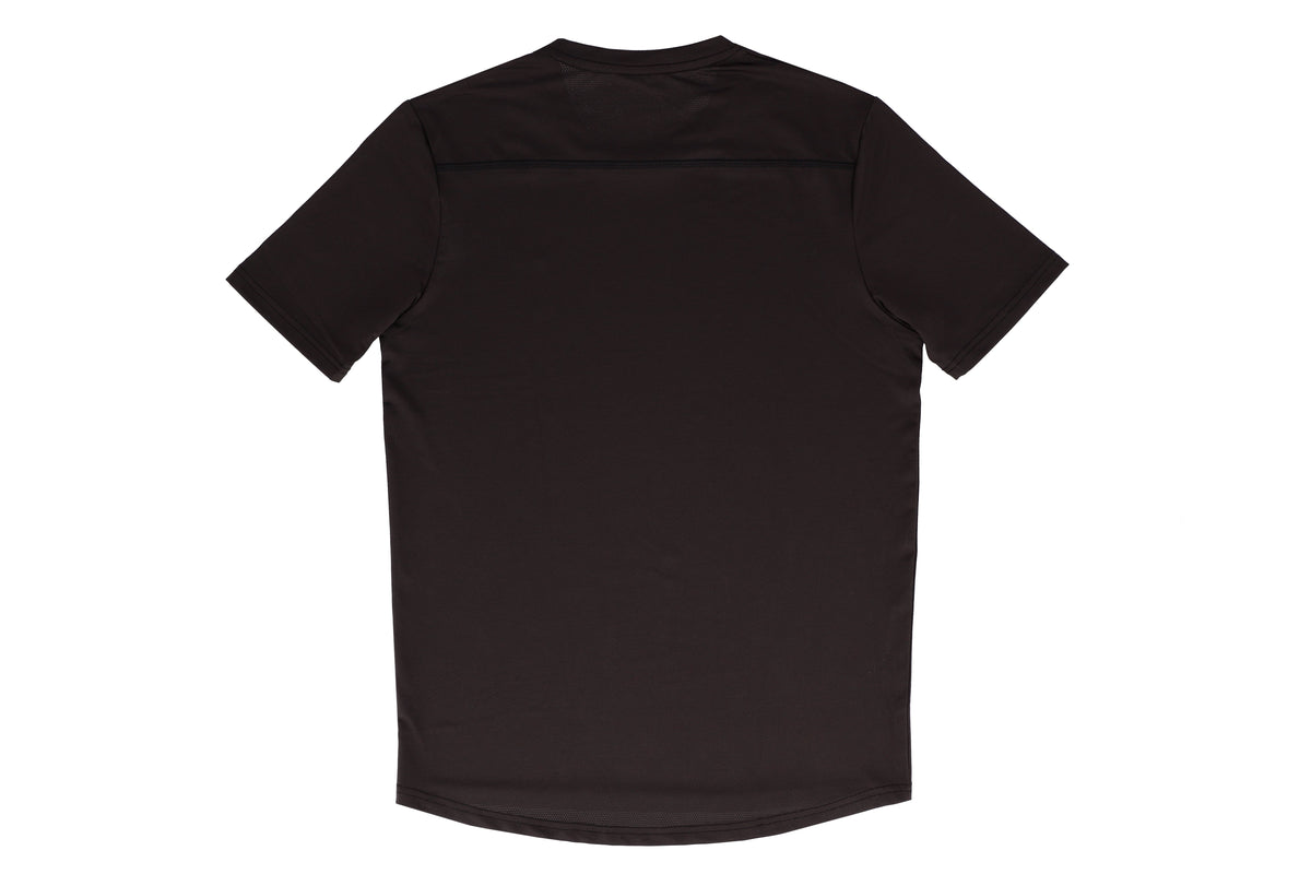 Wings Chromacore Tee – Black