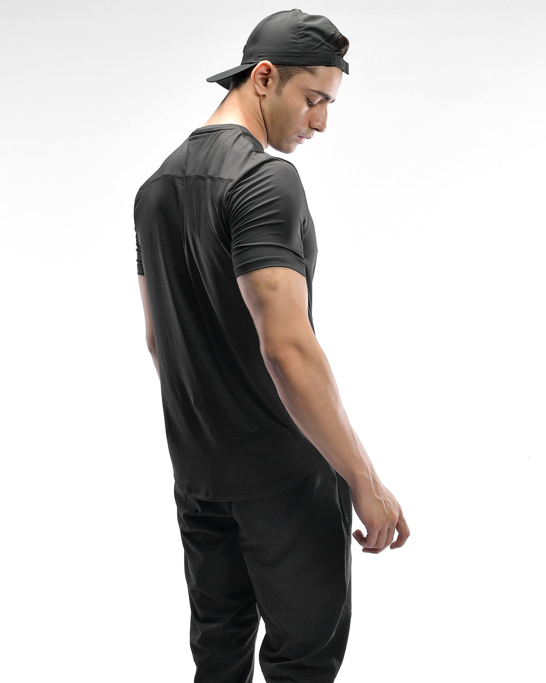 Wings Chromacore Tee – Black