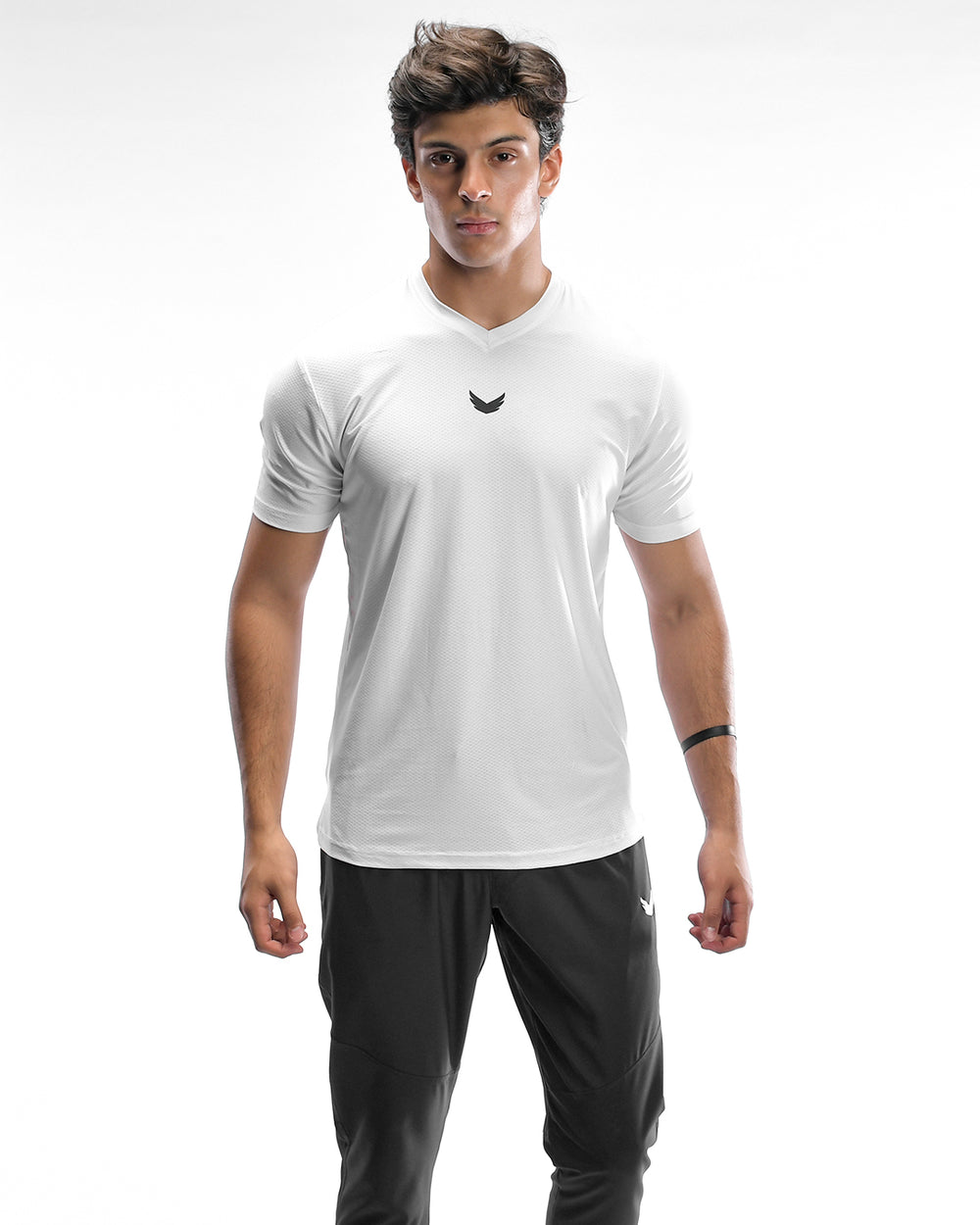 Wings Turbotec V-Neck Tee – White