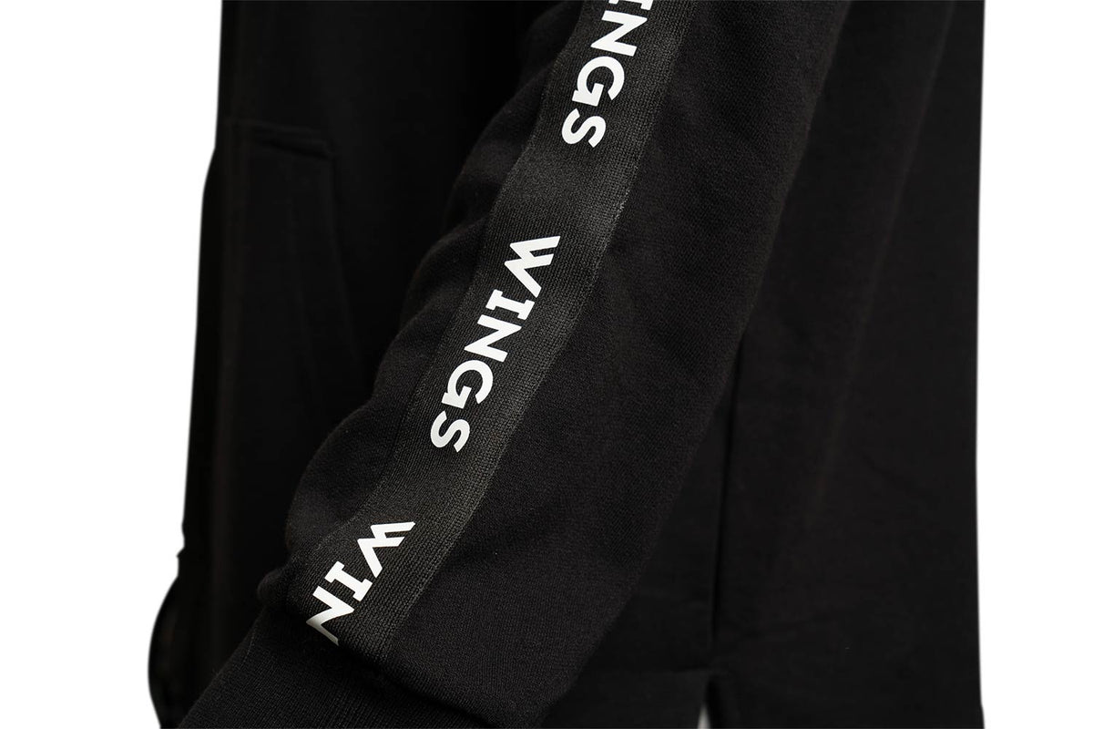 SIGNATURE HOODIE